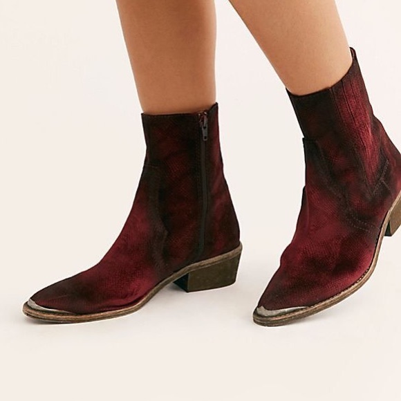 RARE Free People Barbary Velvet Snake Print Western Steel Tip Ankle Boots 37/7 - Picture 5 of 17